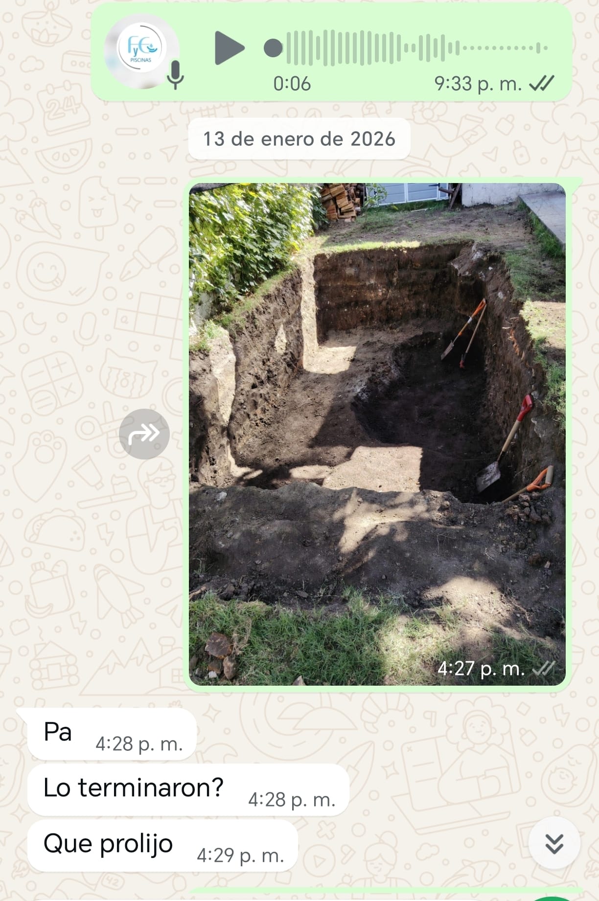 Paso 2: Construcción de Muros y Entorno